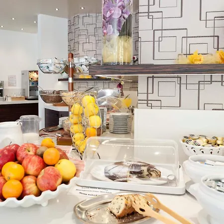 Augusta マルチェージネ