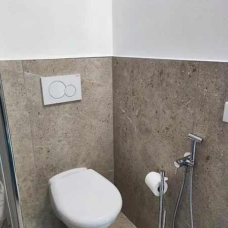 Ξενοδοχείο Augusta