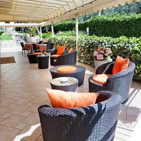 Augusta 3* مالتشيزينيه