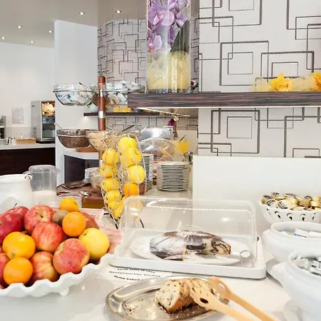 Augusta ホテル マルチェージネ