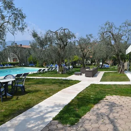 Augusta 3* Malcesine