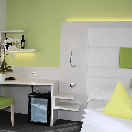 Augusta 3* Μαλτσεζίνε