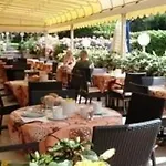 Augusta Hotel 3*