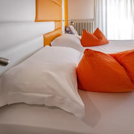 Hotell Augusta 3*